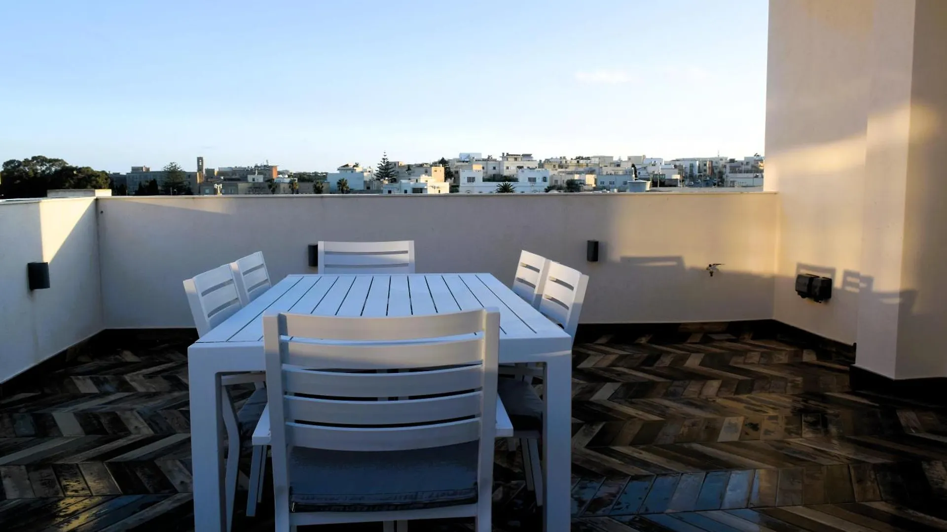 Two Bedroom Loft Apartment With Outdoor Area, Served With Lift Rabat Malta