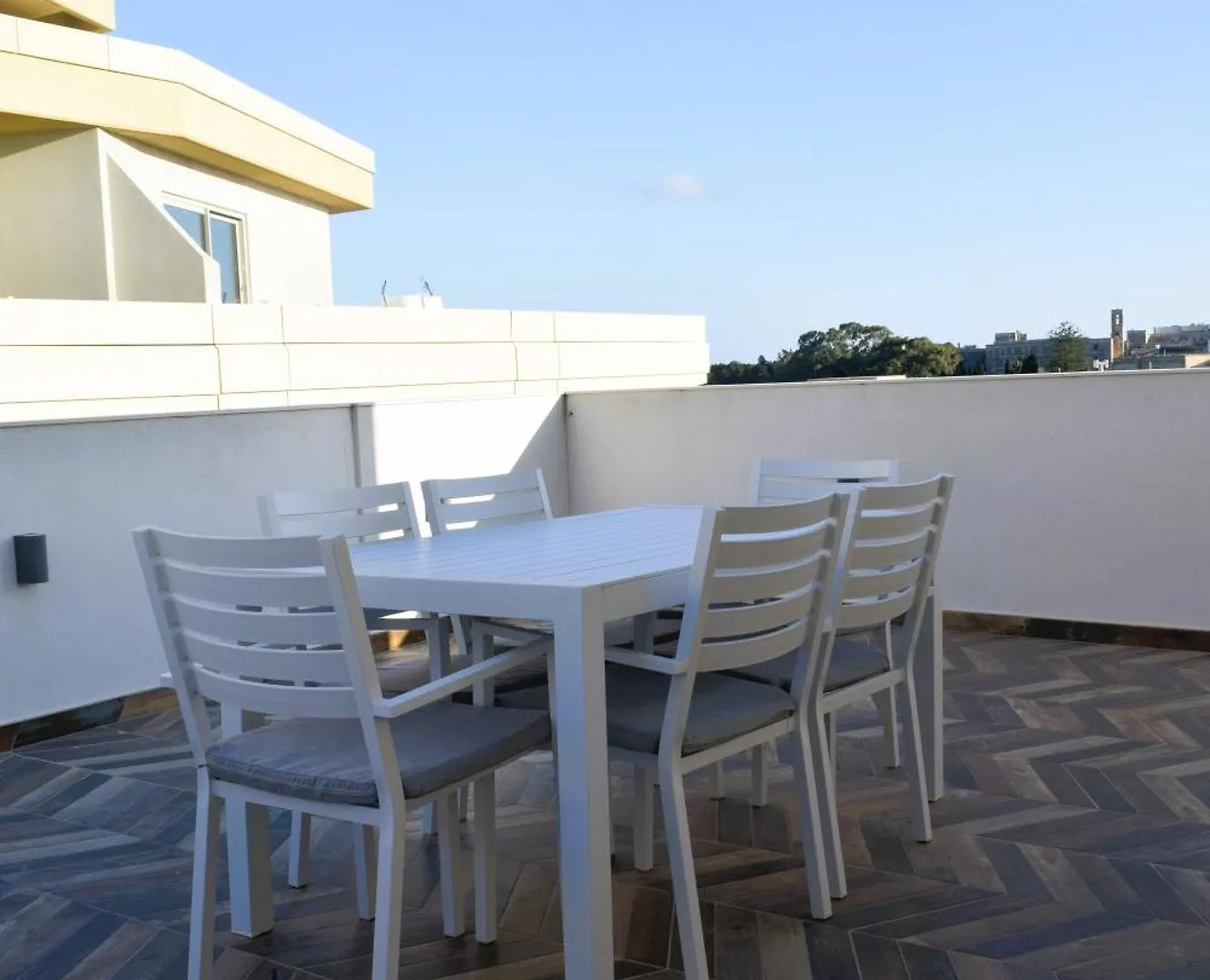 Two Bedroom Loft Apartment With Outdoor Area, Served With Lift Rabat Malta